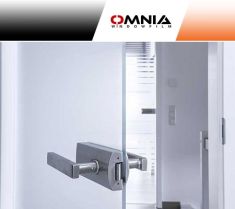 Film adhésif opaque pour vitrage
